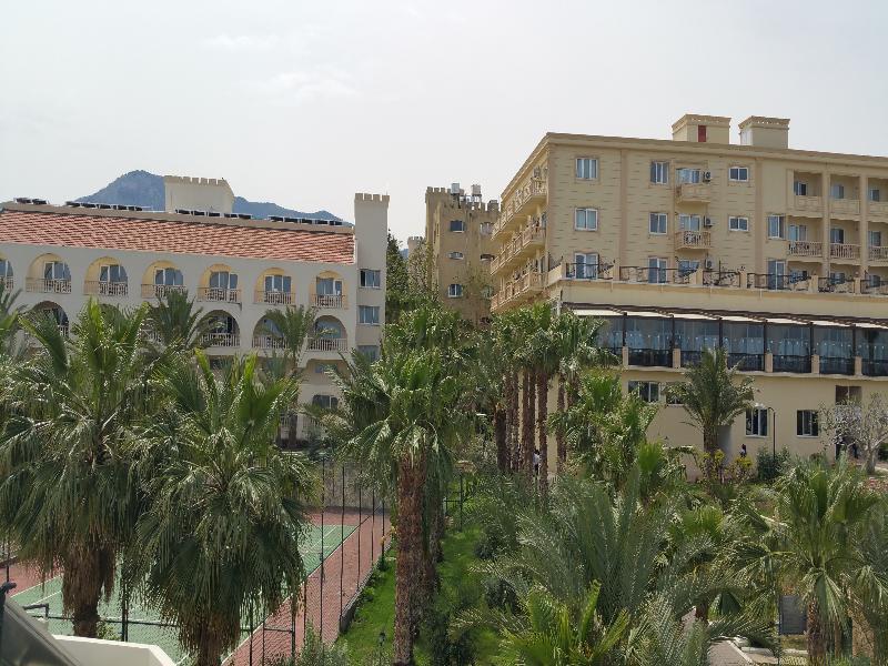 Oscar Resort Hotel Kyrenia  Exterior photo